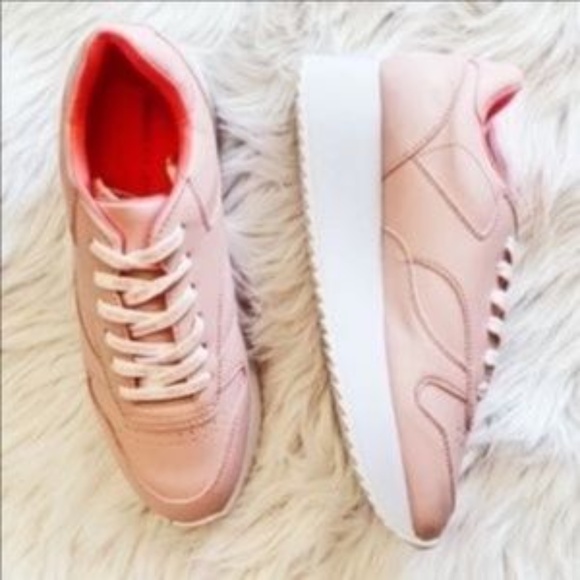 Steve Madden Shoes - Madden Girl Angeles Trainer Retro Sneakers 8.5
